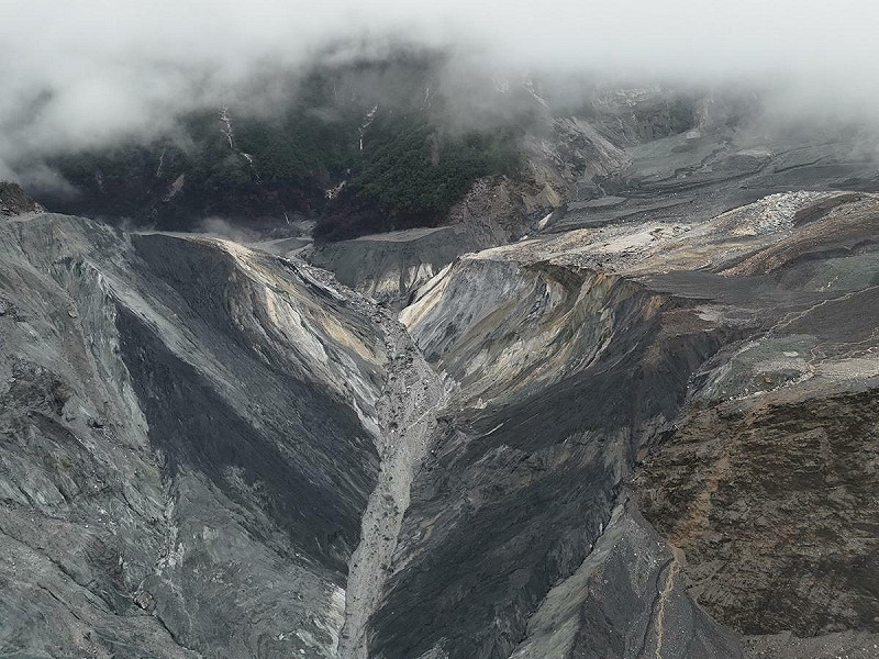 昨(11)日傍晚馬太鞍溪堰塞湖空拍照。   圖：林保署花蓮分署／提供