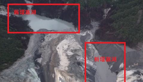 第3個今天新形成，新生堰塞湖就在第1堰塞湖、已消失的第2堰塞湖中間的河道上。   圖：林保署／提供