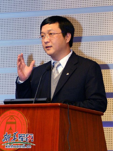 中國航空工業集團副總經理楊偉遭免職,他是共軍「殲-20」隱形戰鬥機總設計師,有「殲-20之父」的稱號。 圖:翻攝新華社 中國航空工業集團副總經理楊偉遭免職,他是共軍「殲-20」隱形戰鬥機總設計師,有「殲-20之父」的稱號。 圖:翻攝新華社