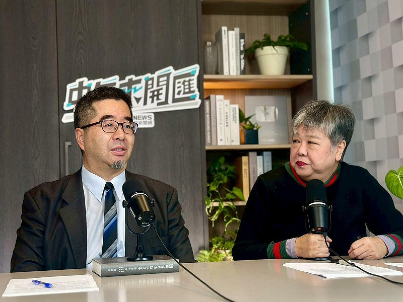 國民黨副主席蕭旭岑接受政論live直播節目《中午來開匯》主持人黃光芹專訪。   圖：《CNEWS匯流新聞網》/提供