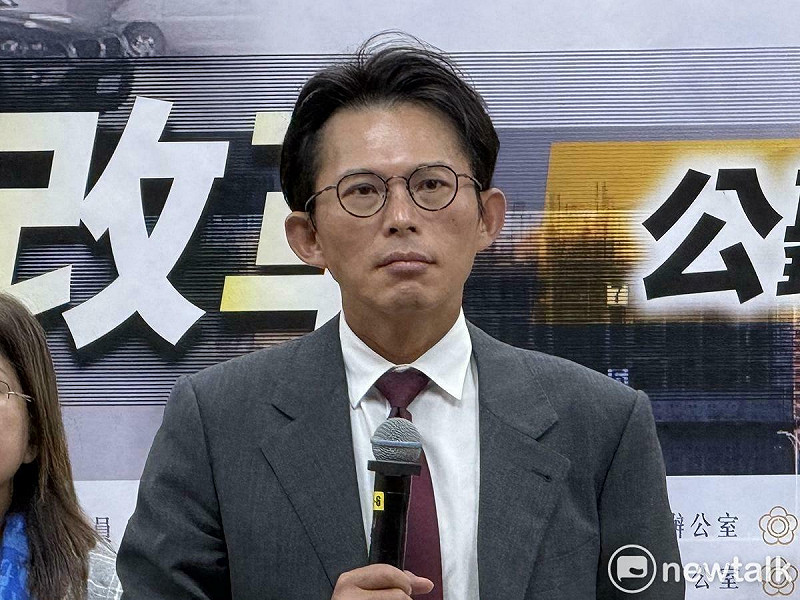 民眾黨主席兼黨團總召黃國昌。   圖：周煊惠 / 攝