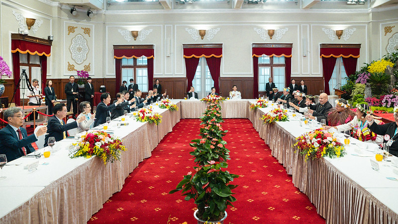 賴清德國宴宴請吐瓦魯國總理戴斐立(Feleti Teo)伉儷。 圖:總統府提供 賴清德國宴宴請吐瓦魯國總理戴斐立(Feleti Teo)伉儷。 圖:總統府提供