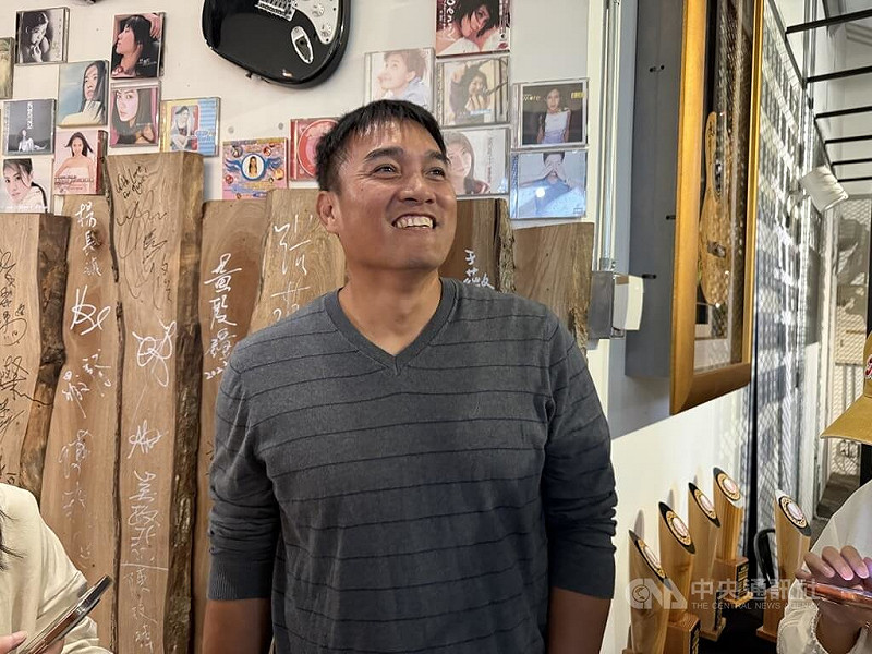 中職統一7－ELEVEn獅隊17日宣布高國慶（圖）將轉任三壘跑壘指導教練，高國慶笑說從小到大都沒當過，若因為判斷影響輸贏會很自責，也透露總教練「餅總」林岳平對教練團職務調整的考量。中央社記者謝靜雯攝 114年11月18日   