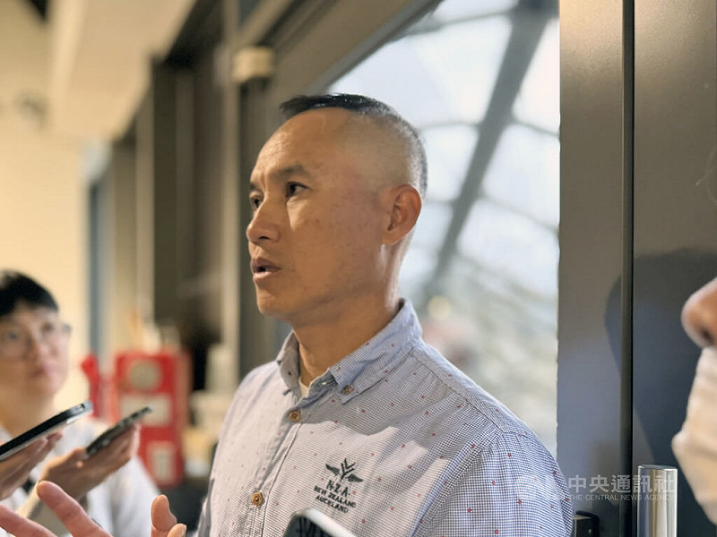 中華職棒樂天桃猿隊總教練古久保健二率隊奪冠後卸任，守備教練鄭兆行（圖）18日受訪表示，直到上週都還覺得有點茫然，希望可以繼續待在球隊，若沒有續留，就再思考下一步要怎麼走。中央社記者謝靜雯攝　114年11月18日   