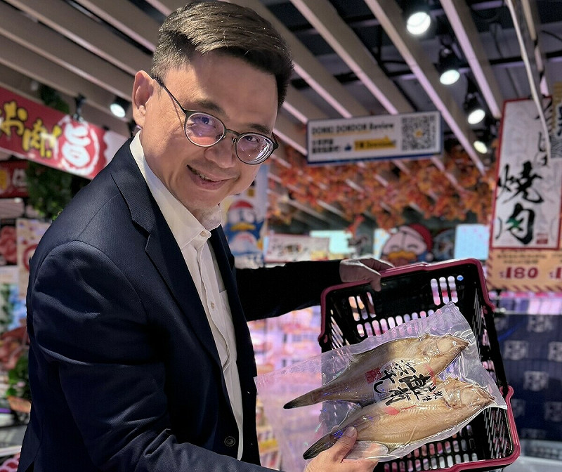 賴瑞隆邀請大家共同加入消費日本水產，持續加深台日友好。   圖：賴瑞隆辦公室/提供