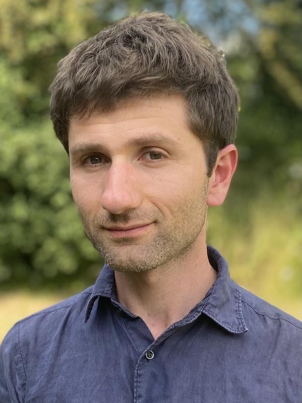 第29屆「臺法文化獎」得主盧松（Victor LOUZON），為索邦大學文學院歷史學系副教授，專注於研究臺灣1945年政權轉變的歷史進程。   圖:Victor LOUZON提供