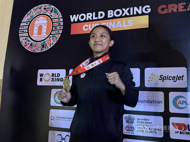 台灣拳擊女將郭怡萱（圖）在WB盃總決賽獲得銀牌，她為此表示開心，但坦言仍感到遺憾。中央社記者李晉緯大諾伊達攝　114年11月21日   