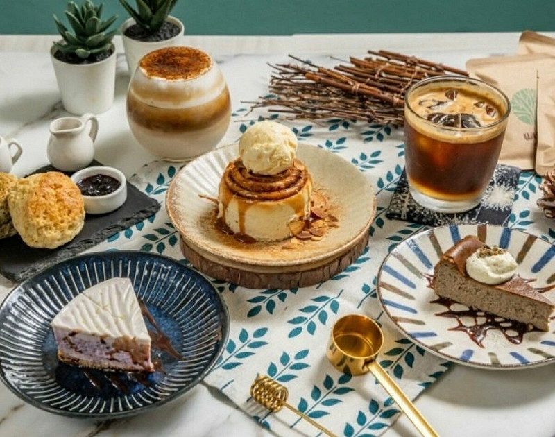 以「神級肉桂捲」聞名的花蓮咖啡店 SabiSabi Coffee&Sweets，日前因為響應「罷傅行動」，並表示若罷免未成功將會搬出花蓮。   圖：翻攝自 SabiSabi Coffee&Sweets臉書