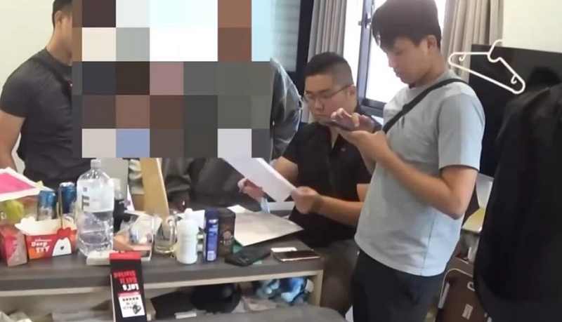 婦人誤信假檢警詐騙電話，致帳戶內80多萬餘元，全被詐騙集團提領一空。警方拘提車手等3人。   圖：警方提供