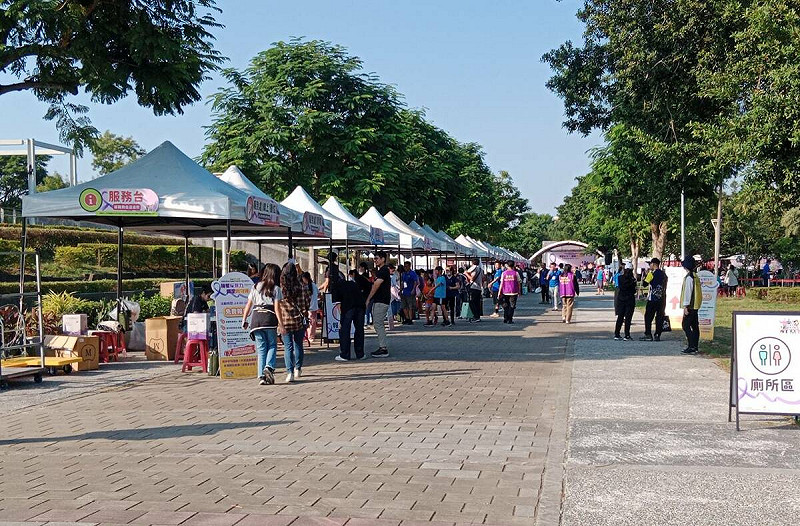 高雄市社會局響應國際終止婦女受暴日，建構性別暴力領航社區服務方案成果發表。   圖：孫家銘攝
