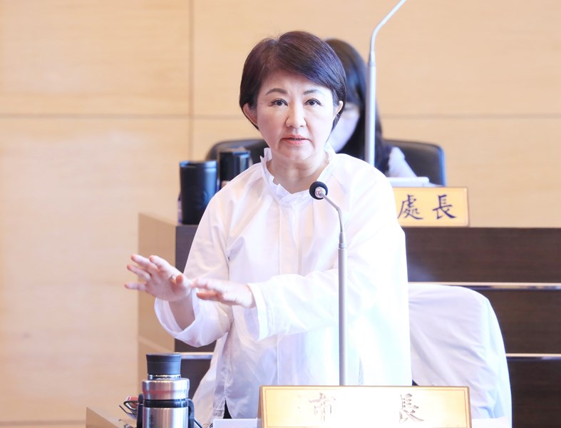 台中市長盧秀燕不久前才公開道歉，日前卻大喊委屈，稱非洲豬瘟是台中市「主動送驗」卻被罵到臭頭，翁達瑞痛批，盧秀燕的爭功諉過到不要臉的地步。   圖：取自台中市政府官網（資料照）