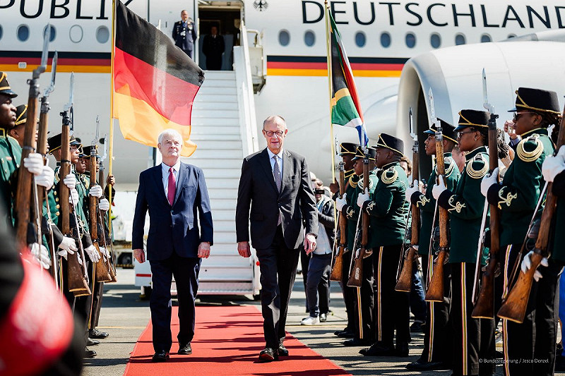 德國聯邦總理梅爾茨（右）   圖：翻攝自梅爾茨的Ｘ