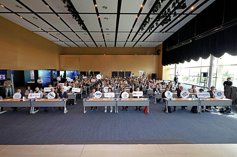 「2025 亞灣產業高峰論壇」吸引超過86家企業、236名產官學研代表參與。   圖：經濟部產發署/提供