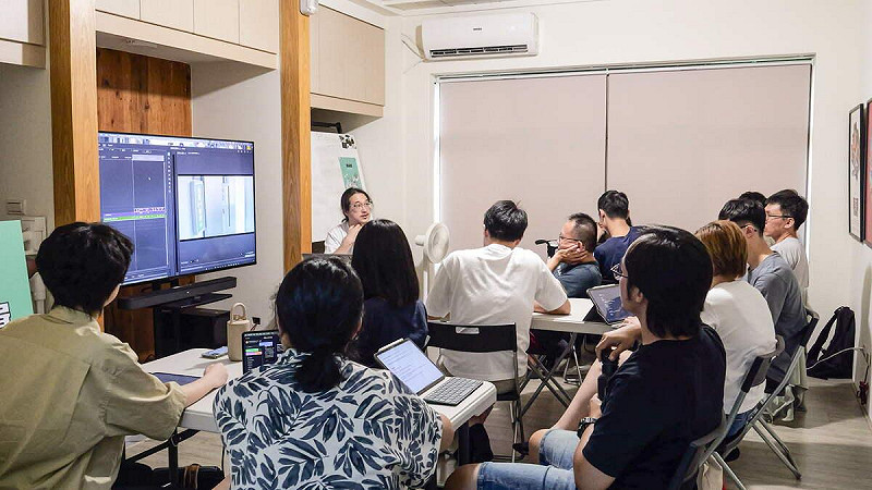 「看不見電影實驗室」以實作導向方式孕育青年創作者，連續三年獲青年局肯定支持補助。   圖：高雄市青年局/提供