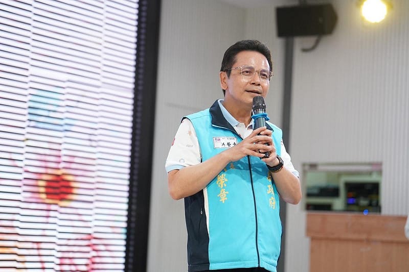 爭取彰化縣長國民黨提名的洪榮章公開呼籲彰化縣選出來的立委，應優先捍衛地方財源，而非支持讓地方被扣分的版本。   圖：洪榮章競選辦公室/提供