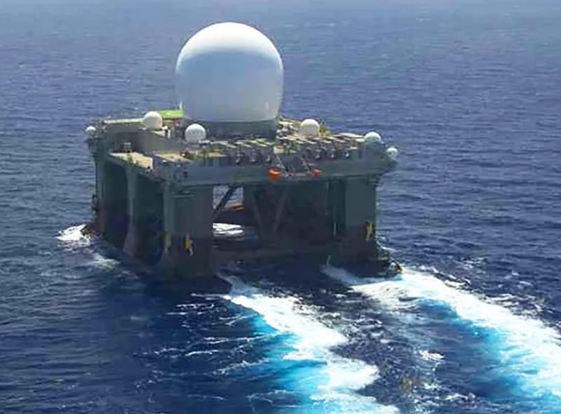 美國海軍海基X波段雷達（SBX-1）海上運動。   圖：翻攝MDA