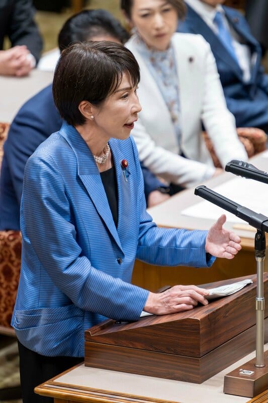 日本內閣總理大臣高市早苗人氣很旺，上任才1個多月就囊獲兩個最熱門的流行用語   圖：翻攝自高市早苗的X