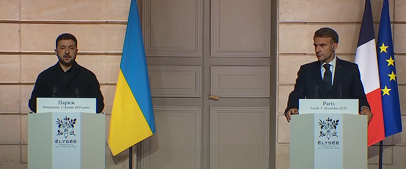  澤連斯基與馬克宏在愛麗舍宮進行聯合記者會。圖：翻攝自 X《NEXTA》