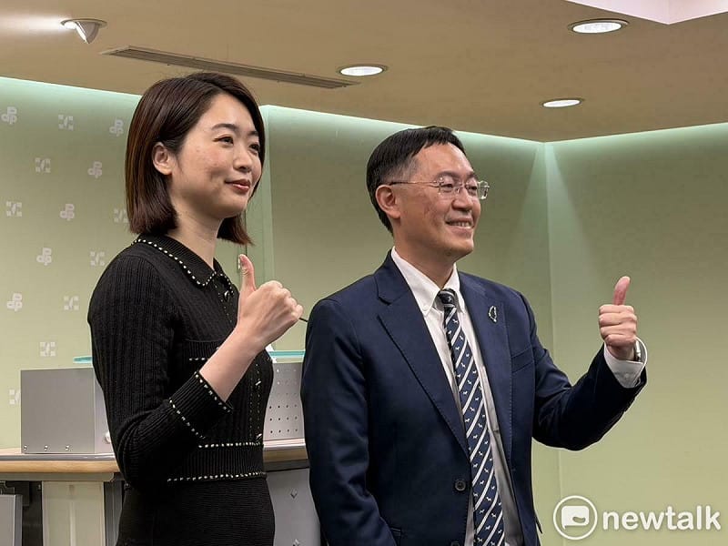 民進黨發言人韓瑩、李坤城   圖：高逸帆／攝