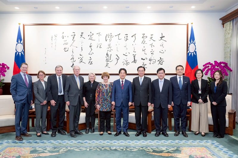  賴清德接見「美國外交政策全國委員會」（NCAFP）訪團。 圖：總統府／提供 