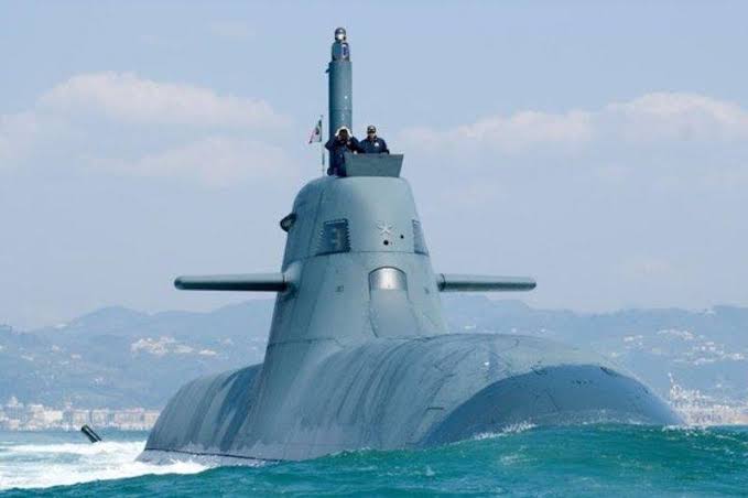 根據挪威媒體《VG》報導，挪威計畫再購置2艘德國製潛艇，並添購遠程火砲，以增強海上及陸上作戰能力。   圖:翻攝自X帳號@Osint613