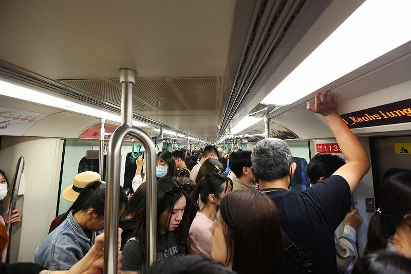 高雄捷運單日運量再創今年度新高。   圖：高雄市捷運局/提供