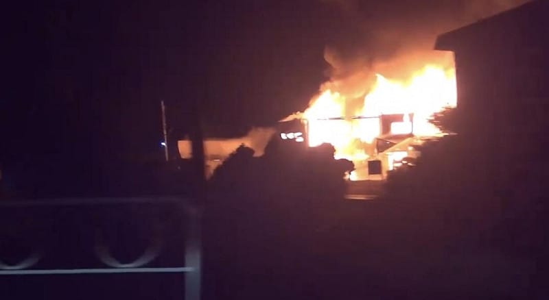 日本青森7.6強震，多地發生火災。   圖：翻攝自X