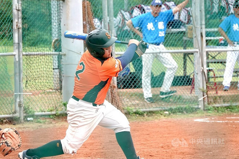 台彩威力盃少棒賽南投縣9日全皓（圖）首局開轟帶氣勢，助隊以5比0擊敗桃園市，隊史首度奪冠。中央社記者謝靜雯攝 114年12月9日   