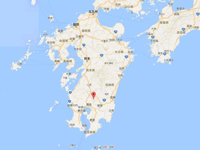 日本氣象廳表示，九州地區新燃岳火山11日發生約6年來首次噴發後，警戒等級升高至3。   圖 : 取自Google地圖www.google.com.tw/maps
