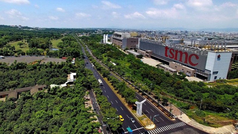 東大路二段空拍   圖 : 台中市政府/提供
