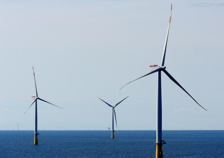 近日最新研究指出，在北大西洋建立大範圍渦輪風電場，將能提供全球電力使用，然而一切都還是理論。   圖：達志影像/路透社
