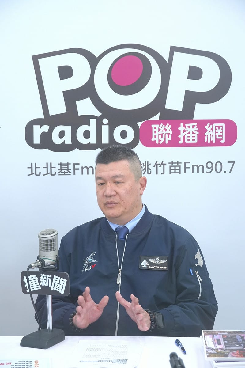 內政部政務次長馬士元今（11）天受訪表示，「小紅書是兩岸目前網路上唯一直通的高速公路」，兩岸用的是同一個伺服器，所有資料都是回傳到中國。   圖：「POP撞新聞」提供