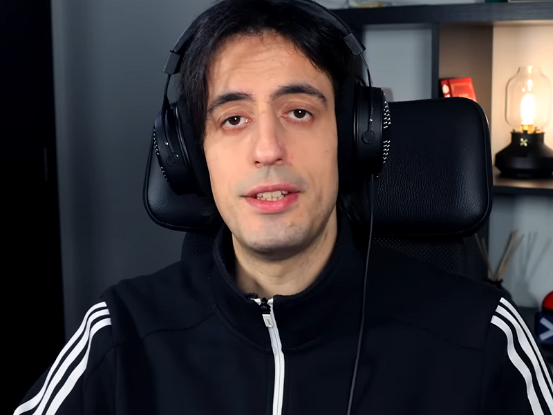 Davie504揭露5年前因拒刪「台灣是國家」留言，霸氣放棄7.5萬美元合約。   圖：翻攝自Davie504 YT頻道