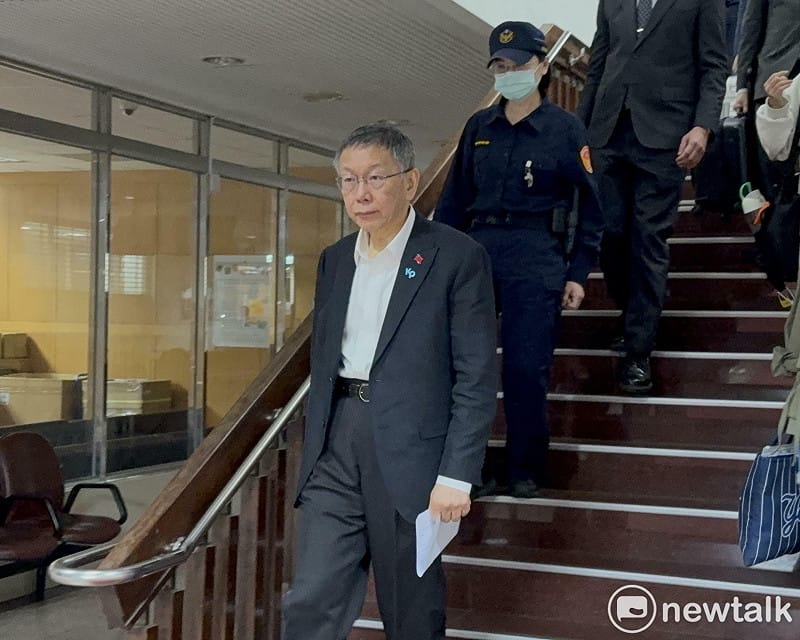 柯文哲要求法庭直播遭拒，嗆「你們到底在怕什麼？」律師黃帝穎痛批柯文哲恬不知恥、嗆法官嗆錯人，「至少三大事實打臉柯文哲」。   圖：周煊惠 / 攝（資料照）