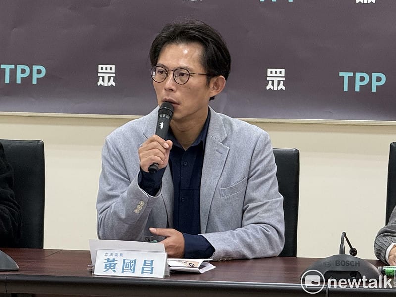 民眾黨主席兼黨團總召黃國昌。   圖：周煊惠 / 攝