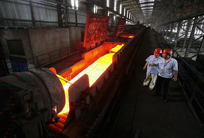  中國企業不僅有更低廉的人力，還有更便宜的能源與更低的環保標準。圖：美聯社／達志影像