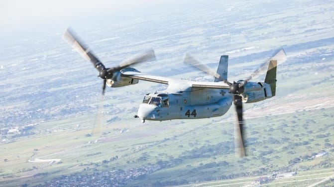 旋翼轉向水平時，魚鷹傾轉旋翼機可以高速飛行。&nbsp;&nbsp;&nbsp;圖 : 翻攝自環球網