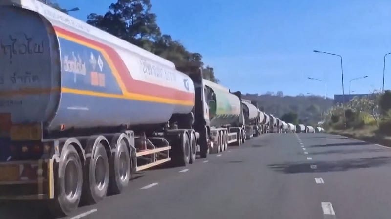 泰國方面也宣布暫停對寮國的能源貿易，避免石油被展運到柬埔寨。&nbsp;&nbsp;&nbsp;圖：擷取自 @dianzhuXS X 分享影片
