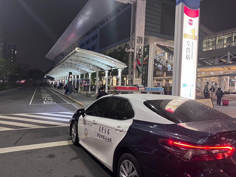 預置線上巡邏警力及快速打擊部隊於重點交通樞紐周邊。&nbsp;&nbsp;&nbsp;圖：高雄市政府/提供