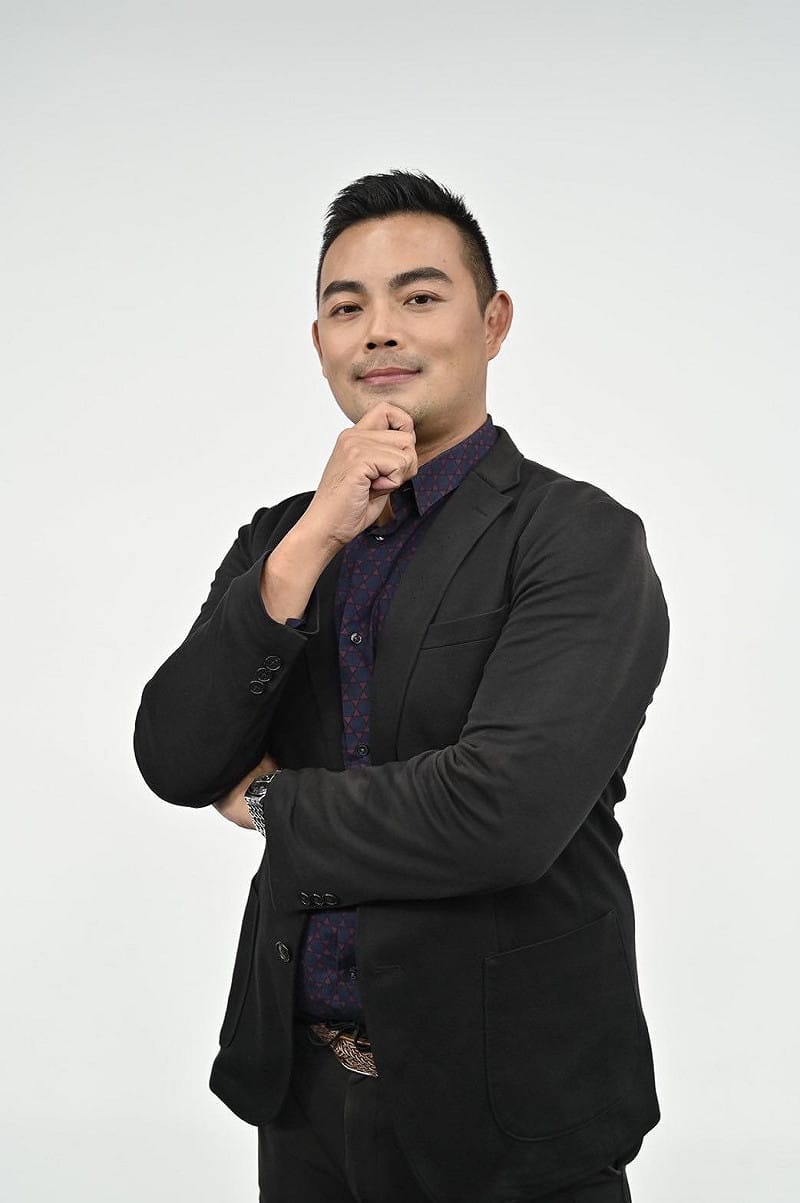 熊大律師陳君璋認為，癱瘓憲法法庭才是極權起點，關門才是真正的獨裁路線。&nbsp;&nbsp;&nbsp;圖：翻攝自陳君璋臉書