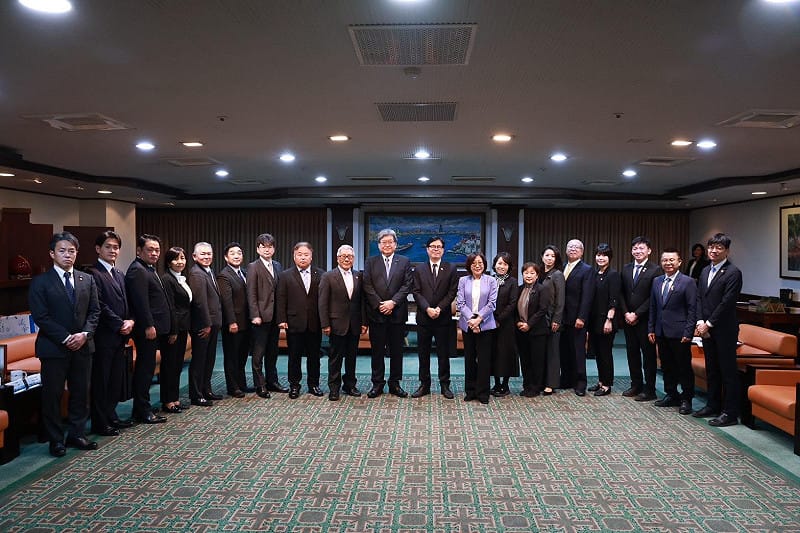 萩生田光一暨八王子市訪問團一行拜會高市府會。&nbsp;&nbsp;&nbsp;圖：高雄市行國處/提供