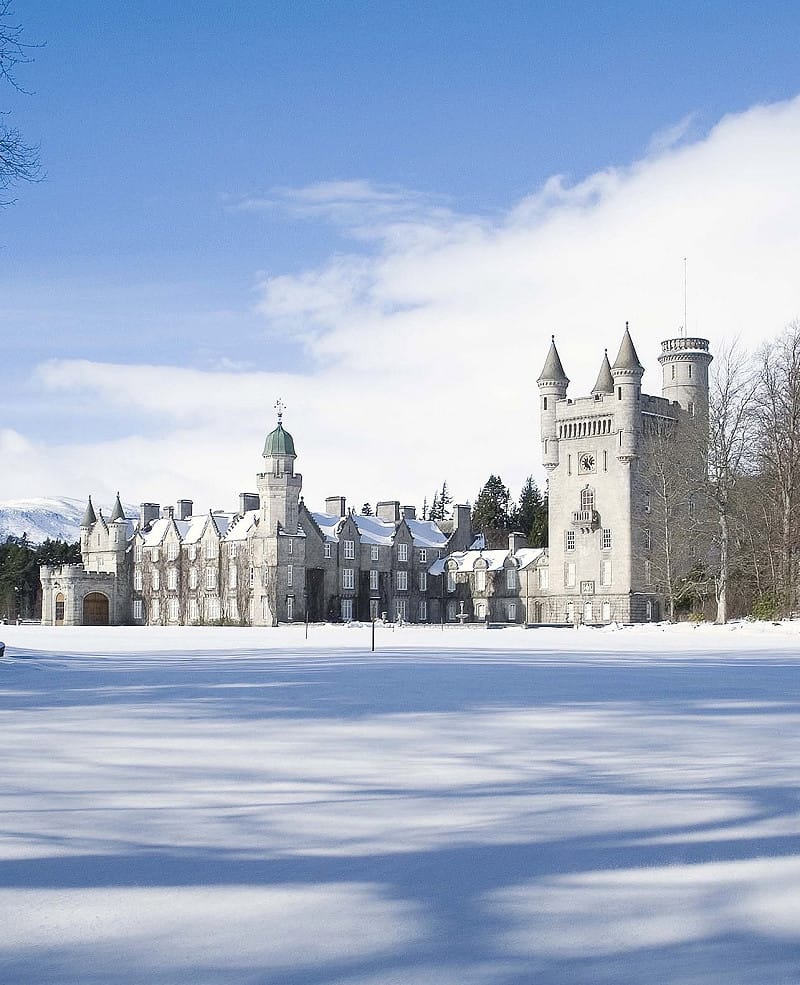 英國王室位於蘇格蘭的私人行宮巴爾莫勒爾。&nbsp;&nbsp;&nbsp;圖:翻攝自X帳號@EvaLovesDesign