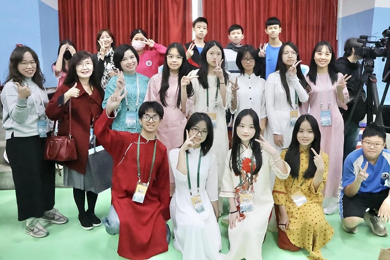 國內外師生齊聚高雄積極參與公共議題討論。&nbsp;&nbsp;&nbsp;圖：高雄市教育局/提供