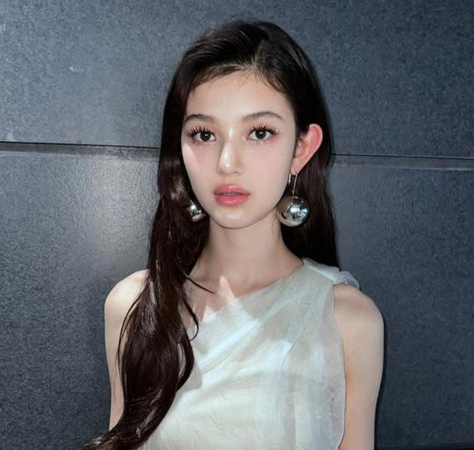 ADOR今(29)日突拋出震撼彈，宣布與成員Danielle解除專屬合約。&nbsp;&nbsp;&nbsp;圖：翻攝自NewJeans IG