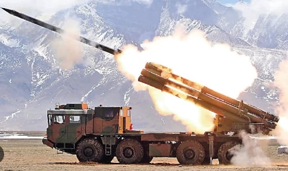  解放軍PHL-191箱式火箭。 圖 : 翻攝自解放軍報 