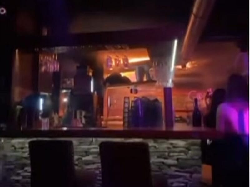 瑞士滑雪勝地一處酒吧慶祝跨年卻發生致命大火造成嚴重死傷。&nbsp;&nbsp;&nbsp;圖：翻攝X（前推特）