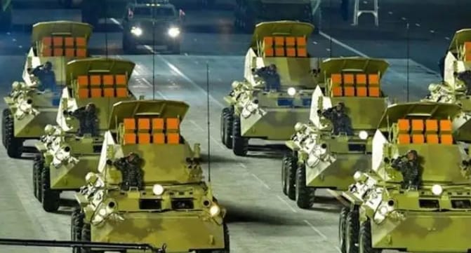 北韓閃電-4導彈發射車。&nbsp;&nbsp;&nbsp;圖 : 翻攝自朝中社