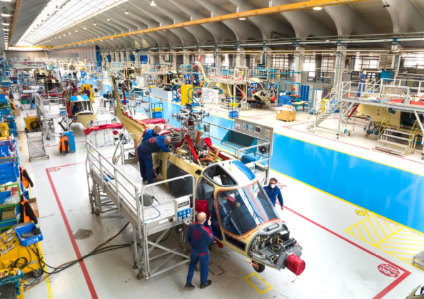 從約維爾工廠的歷史積澱，到 NMH 計畫的關鍵節點，萊昂納多發出的警告，被視為多年累積矛盾的集中爆發，也成為英國防務產業未來走向的重要試金石。&nbsp;&nbsp;&nbsp;圖:翻攝自看航空