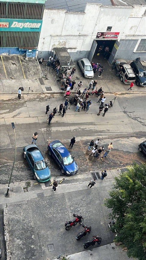 有網友分析指出，此次被釋放的「政治犯」幾乎都是 2024 年抗議總統選舉結果的民眾。&nbsp;&nbsp;&nbsp;圖：翻攝自 @Baoliaogeming64 X 帳號