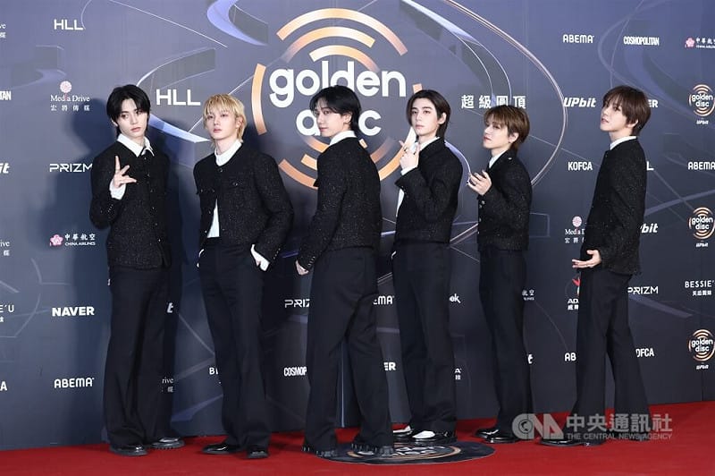 高人氣男團BOYNEXTDOOR（圖）跨海來台共襄盛舉，會前紅毯帥氣留影。&nbsp;&nbsp;&nbsp;圖 : 中央社/提供